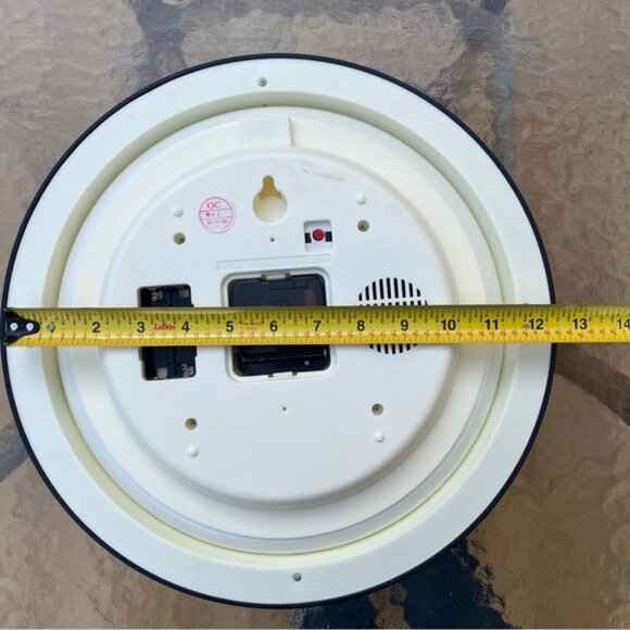 Ergo Christmas Old Tyme Caroling Clock - Tested & Works - Picture 7 of 7